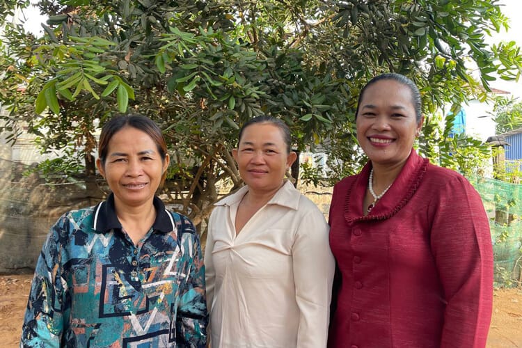 Cleaners: Penh Sokhorn, Touch Sreyton, Koeun Lam